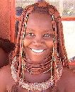 Himba Frau mit Sanguine Farben geschmckt
